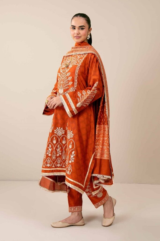 Red Women Suit Nishat Linen Flash Stock Flat Sale 30% Off 2024