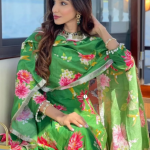 Diwali Suit For Women Ideas 2024 Diwali Outfit Trends