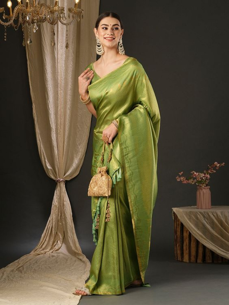 Greatest Green Lightweight Sarees Ideas 2024 For Teej Celebration