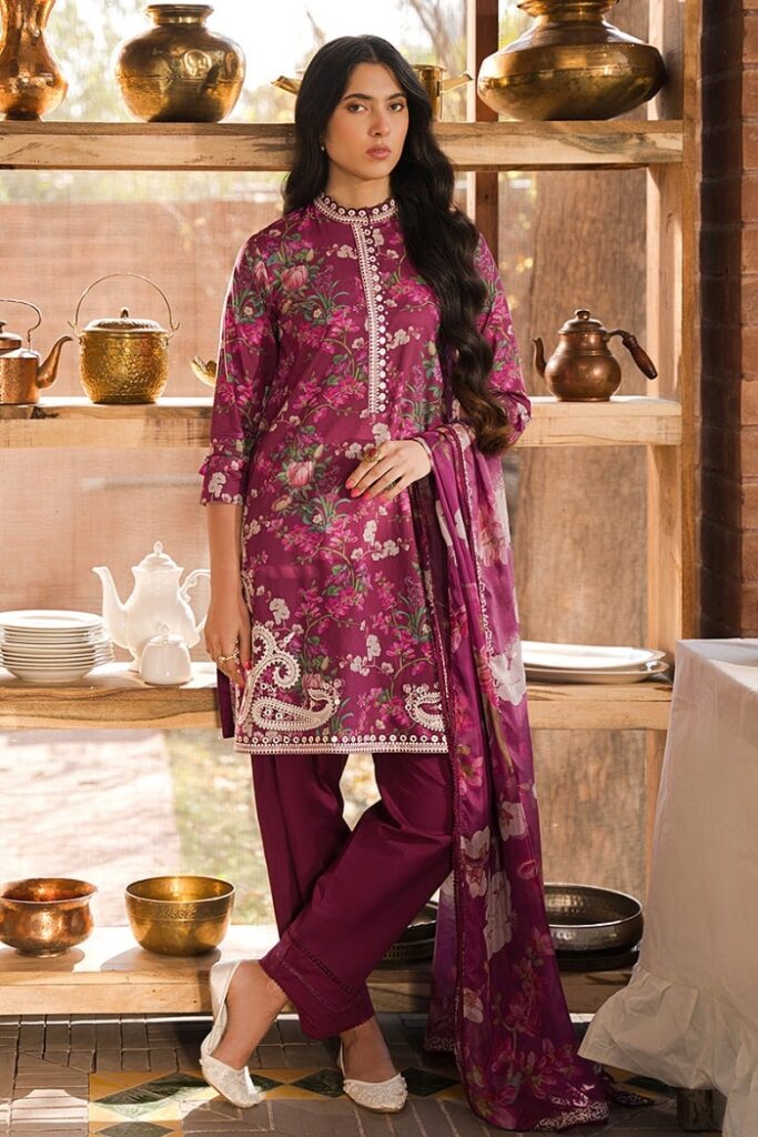 Printed Suit Cross Stitch Azadi Sale Offer 2024-25 Upto 50% Off