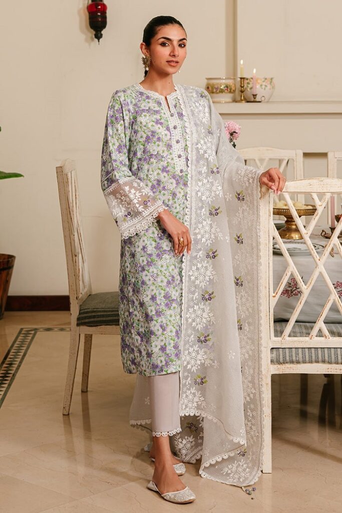 Printed Suit Cross Stitch Azadi Sale Offer 2024-25 Upto 50% Off