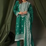 Printed Suit Cross Stitch Azadi Sale Offer 2024-25 Upto 50% Off