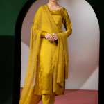 Supper Azadi Day Sale Suit Brands Collection For Women 2024-25Supper Azadi Day Sale Suit Brands Collection For Women 2024-25Supper Azadi Day Sale Suit Brands Collection For Women 2024-25